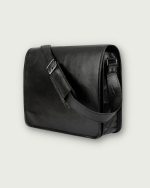 Čierna kožená taška na notebook